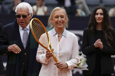martina navratilova|Martina Navratilova says she's doing 'OK' after being diagnosed .